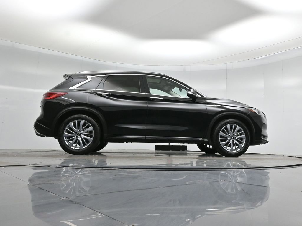Used 2024 INFINITI QX50 Luxe image 13