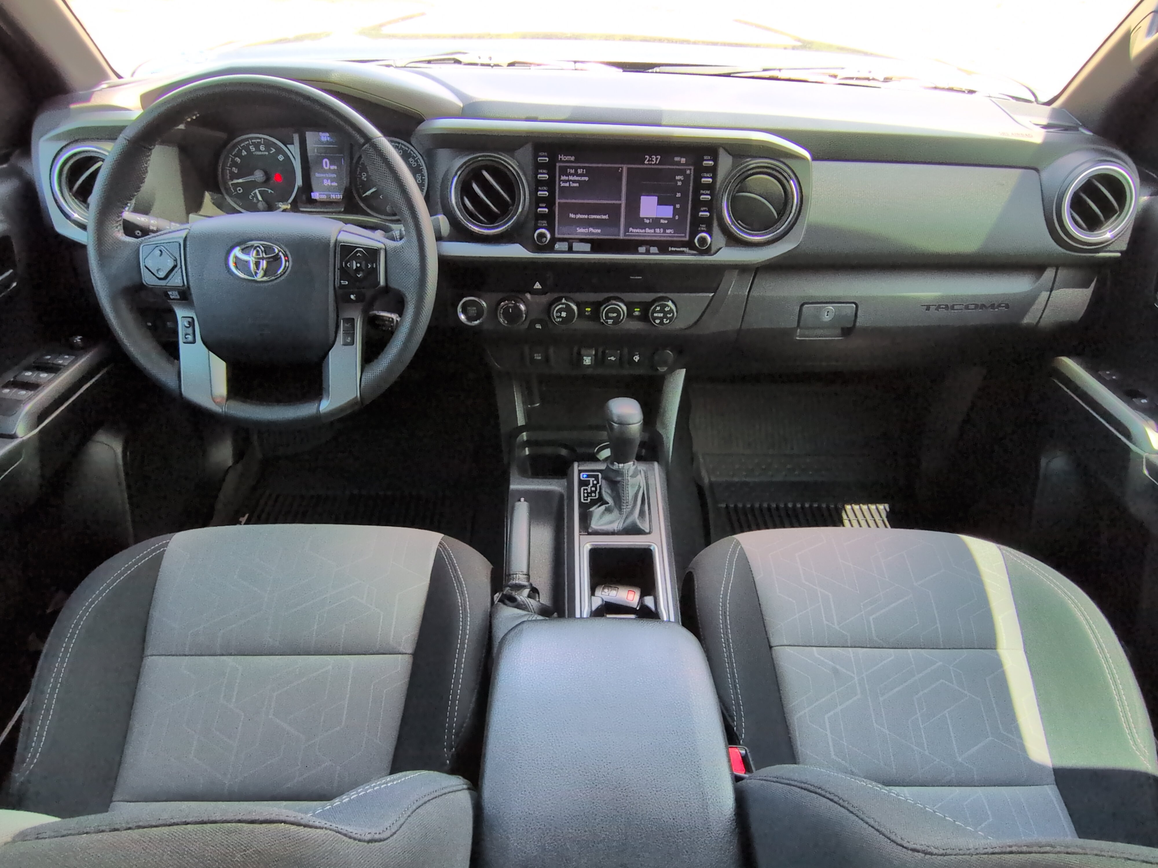 Used 2020 Toyota Tacoma TRD Off-Road AWD/4WD image 13