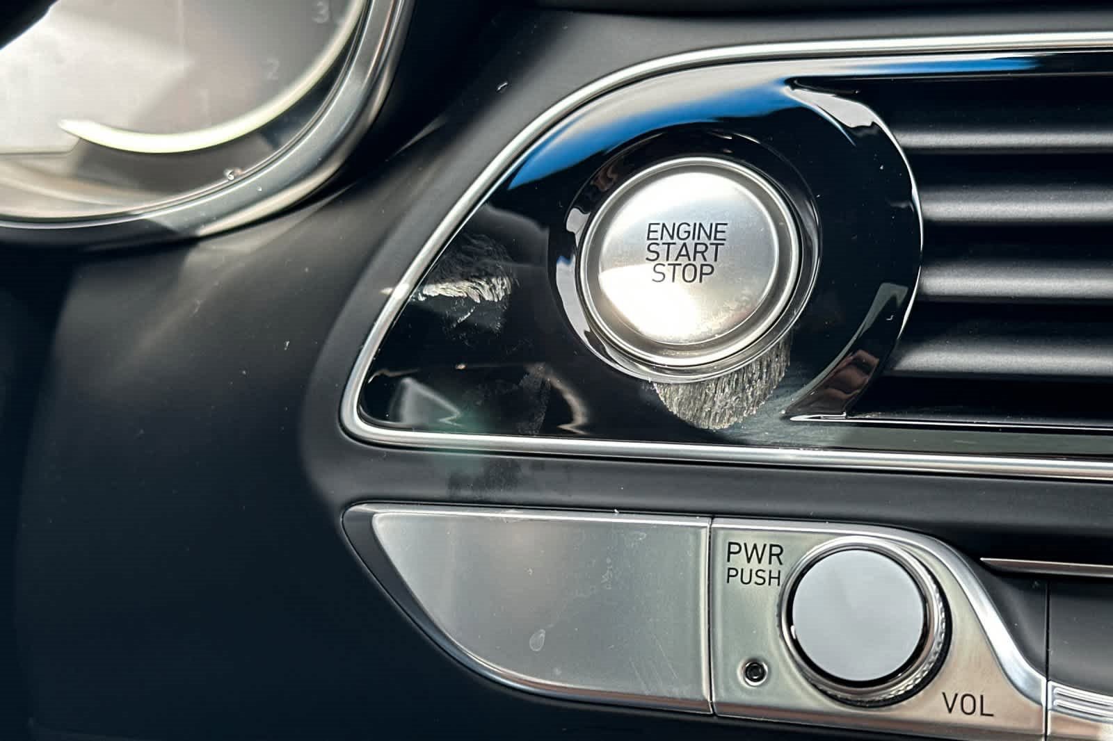 Used 2023 Genesis G70 3.3T w/ Sport Prestige Package image 22