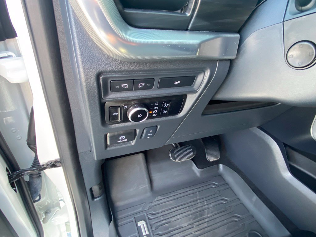Certified 2024 Ford F150 Lariat w/ FX4 Off-Road Package AWD/4WD image 12