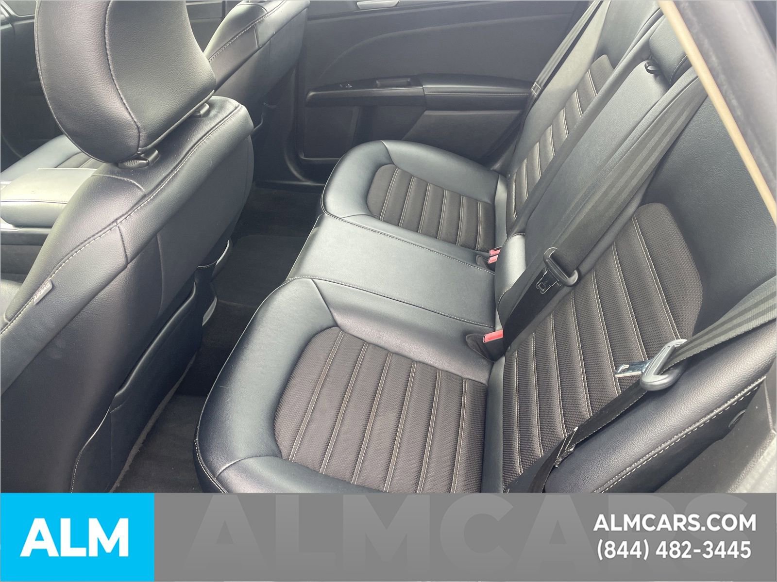 Certified 2018 Ford Fusion SE w/ Equipment Group 201A image 12