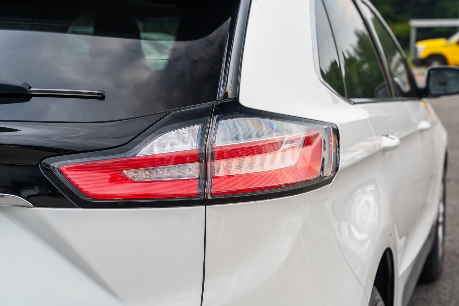 Certified 2020 Ford Edge SEL FWD image 14