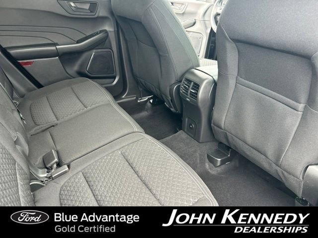 Certified 2023 Ford Escape Active AWD/4WD image 38
