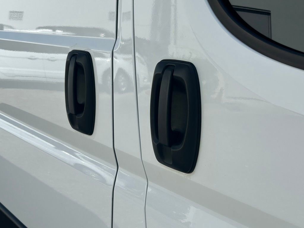 Used 2023 RAM ProMaster 2500 w/ Convenience Group image 19