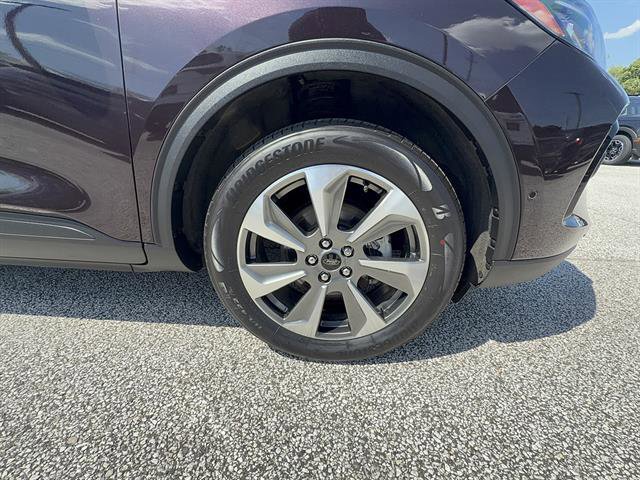 Certified 2023 Ford Escape Platinum w/ Premium Technology Package AWD/4WD image 26