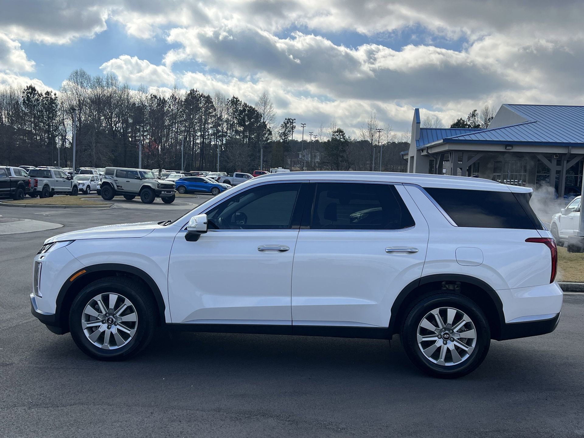 Used 2025 Hyundai Palisade SEL image 25