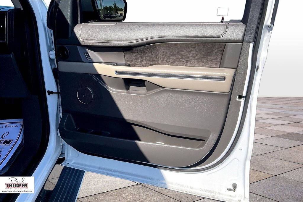 Certified 2021 Ford Expedition Max Limited RWD image 23
