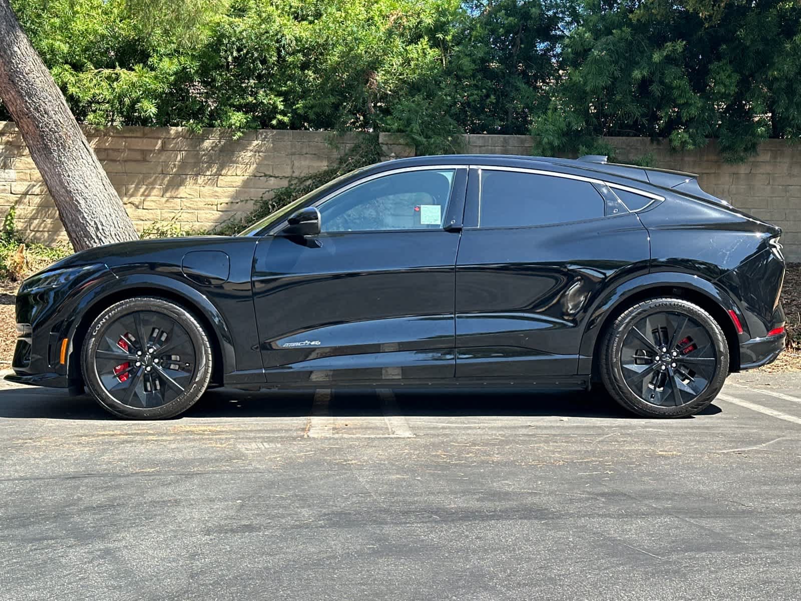 Certified 2025 Ford Mustang Mach-E GT AWD/4WD image 5