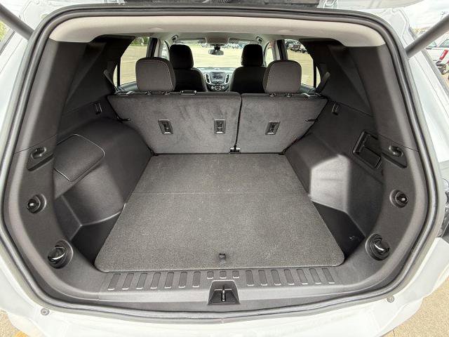 Used 2023 Chevrolet Equinox LT image 11