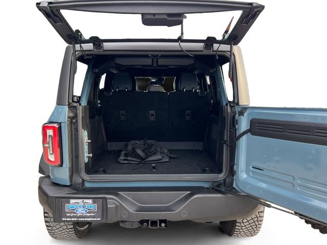 Certified 2023 Ford Bronco Outer Banks w/ Sasquatch Package AWD/4WD image 18