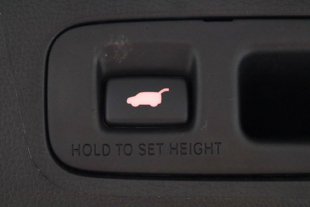 Used 2025 Honda CR-V EX-L image 16