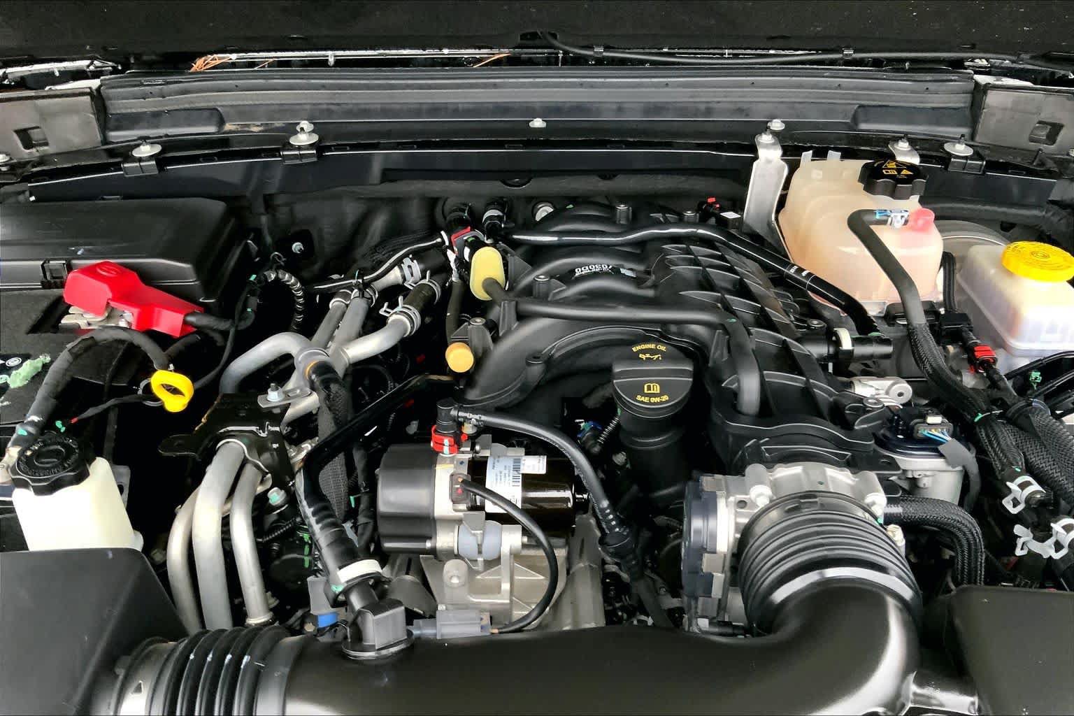 Used 2023 Jeep Wrangler Unlimited Sport AWD/4WD image 28