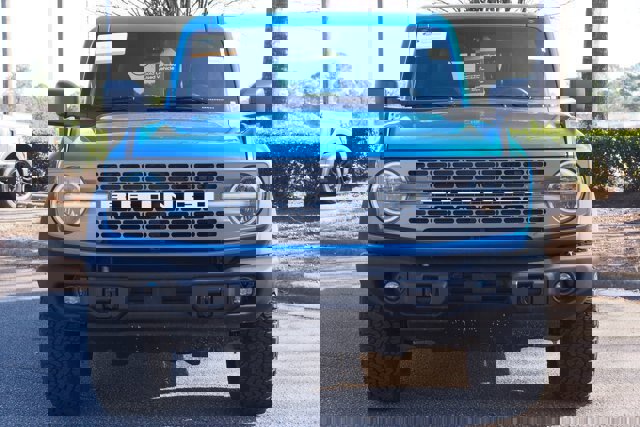 Certified 2025 Ford Bronco Badlands image 8