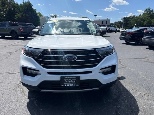 Certified 2024 Ford Explorer XLT w/ Equipment Group 202A AWD/4WD image 9