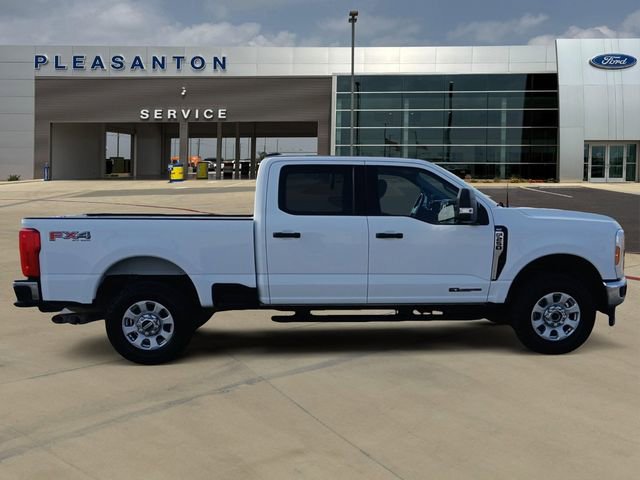 Certified 2024 Ford F250 XLT w/ FX4 Off-Road Package AWD/4WD image 6