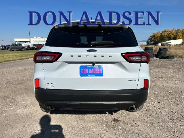 Certified 2025 Ford Escape ST-Line AWD/4WD image 7