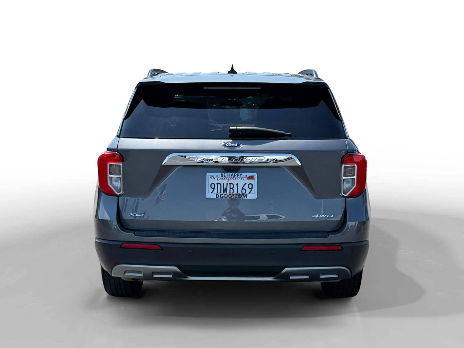 Certified 2022 Ford Explorer XLT w/ Equipment Group 202A AWD/4WD image 4