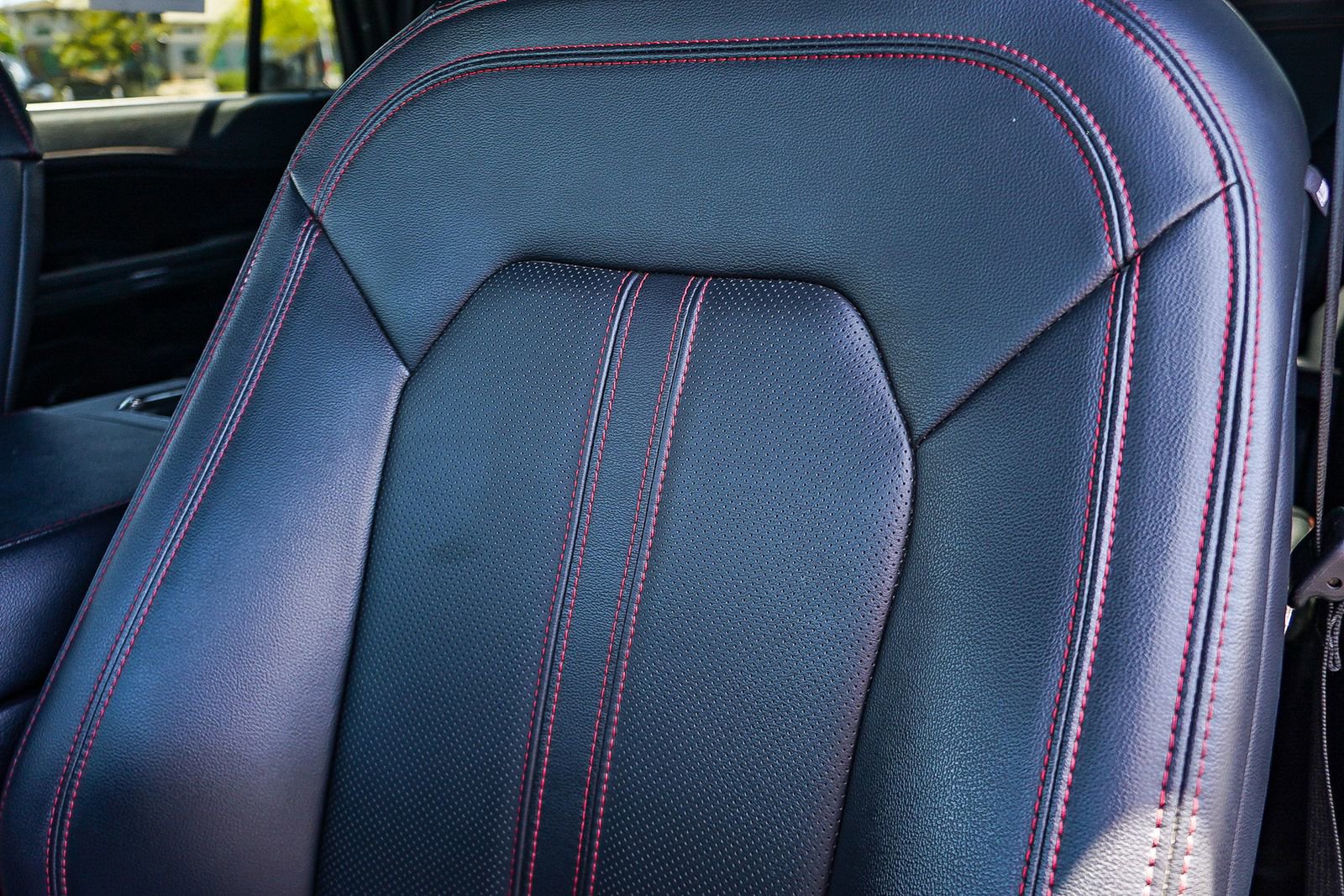 Certified 2024 Ford Expedition Max Limited RWD image 27