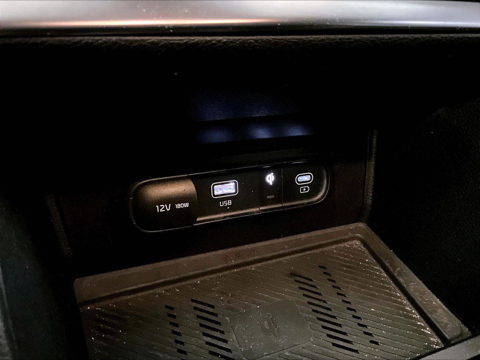 Used 2023 Kia Sportage EX image 31