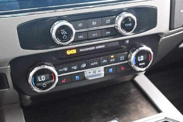 Certified 2022 Ford F250 Lariat w/ Lariat Ultimate Package AWD/4WD image 25