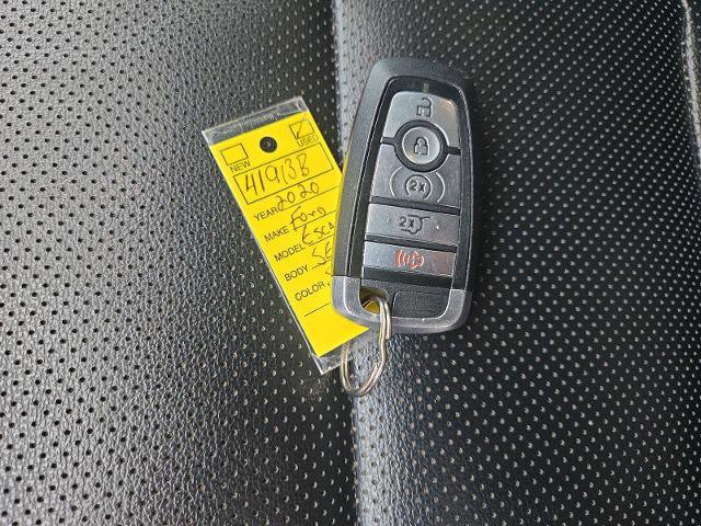 Certified 2020 Ford Escape SEL image 30