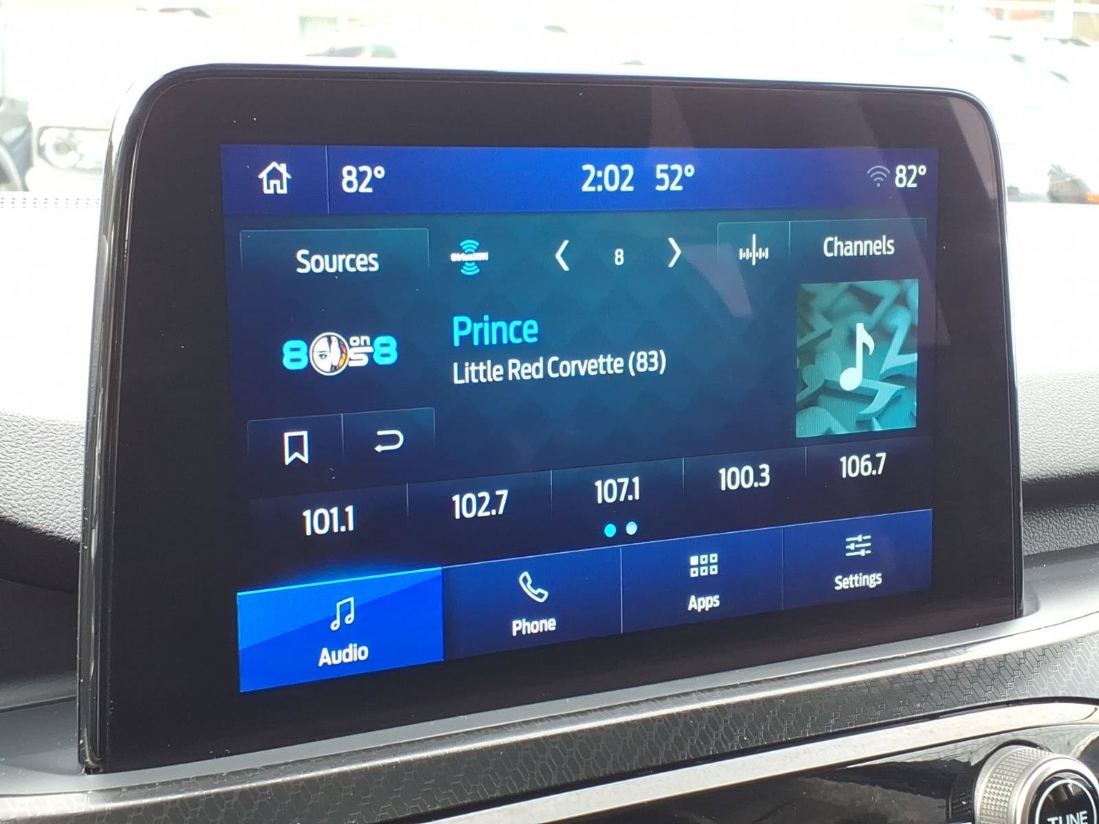 Certified 2022 Ford Escape SEL w/ SEL Stealth AWD Package image 24