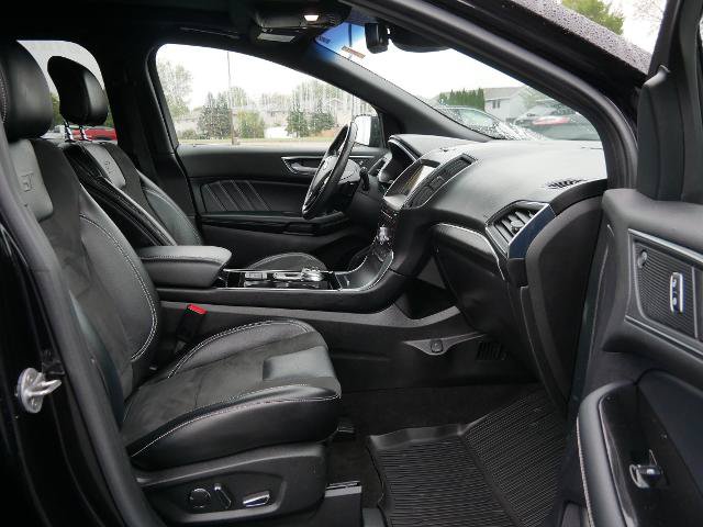 Certified 2019 Ford Edge ST w/ Equipment Group 401A AWD/4WD image 14