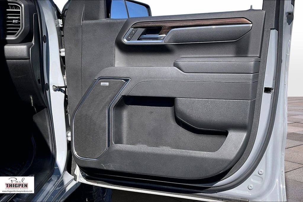 Used 2025 Chevrolet Silverado 1500 RST image 24