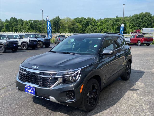 Used 2026 Kia Seltos EX w/ EX Sunroof Package AWD/4WD image 3