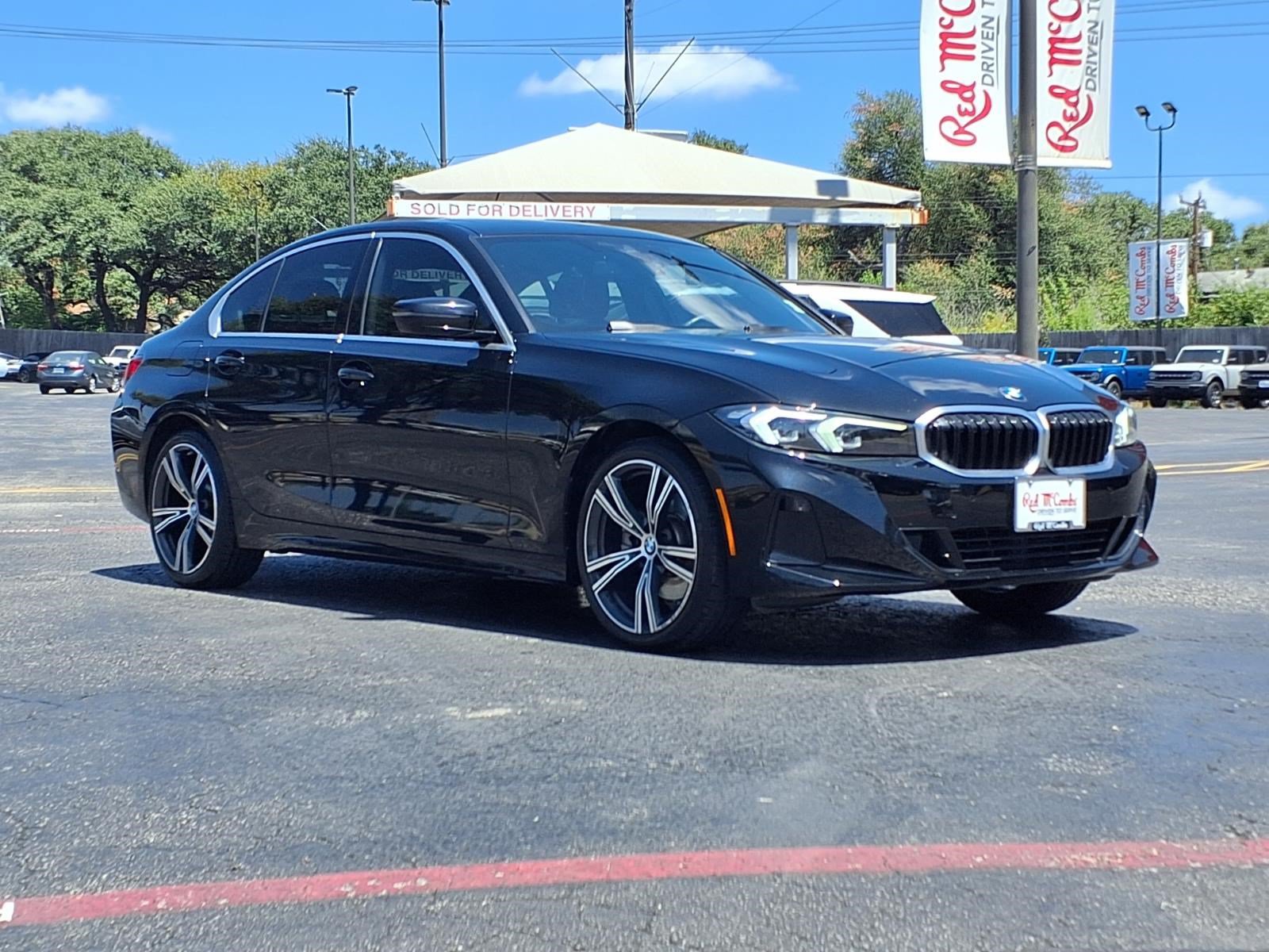Used 2024 BMW 330i Sedan w/ Convenience Package RWD image 4