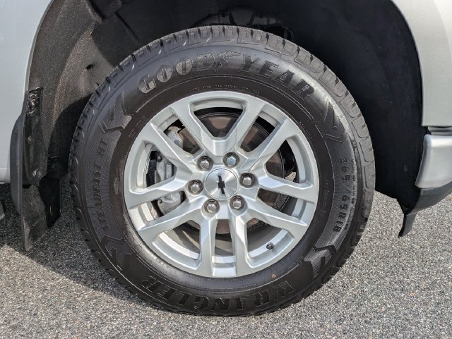 Used 2021 Chevrolet Silverado 1500 RST AWD/4WD image 11
