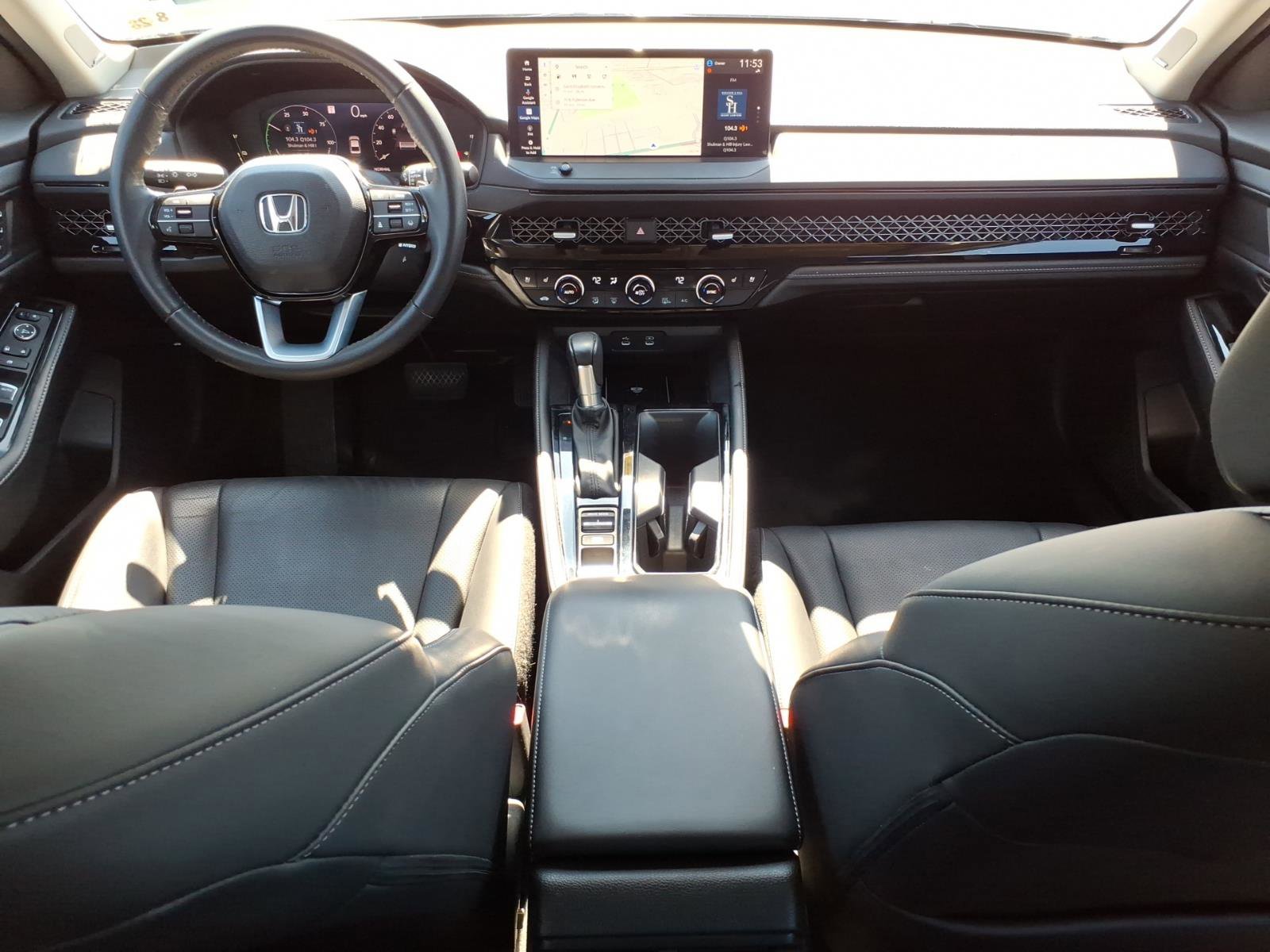 Used 2023 Honda Accord Touring image 10