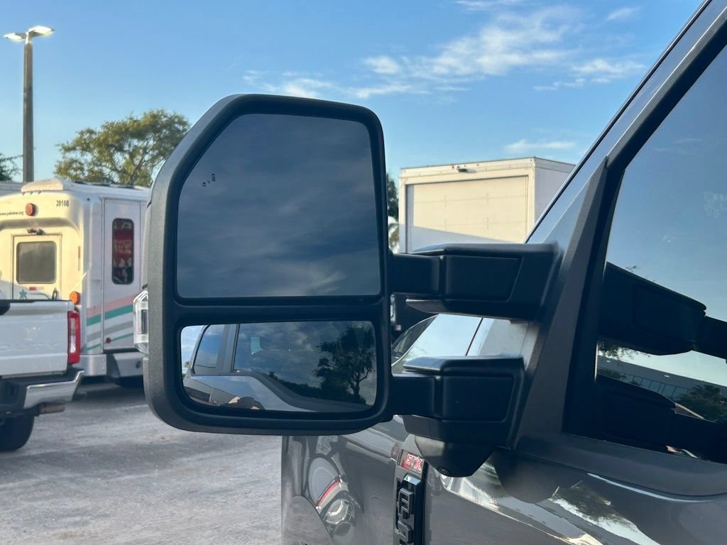 Certified 2025 Ford F250 XL w/ STX Appearance Package AWD/4WD image 16