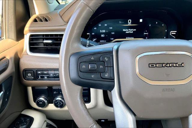 Used 2022 GMC Yukon XL Denali w/ Denali Premium Package RWD image 24