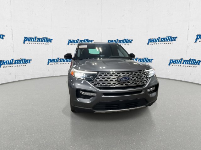 Certified 2024 Ford Explorer Limited w/ Limited Technology Package AWD/4WD image 3