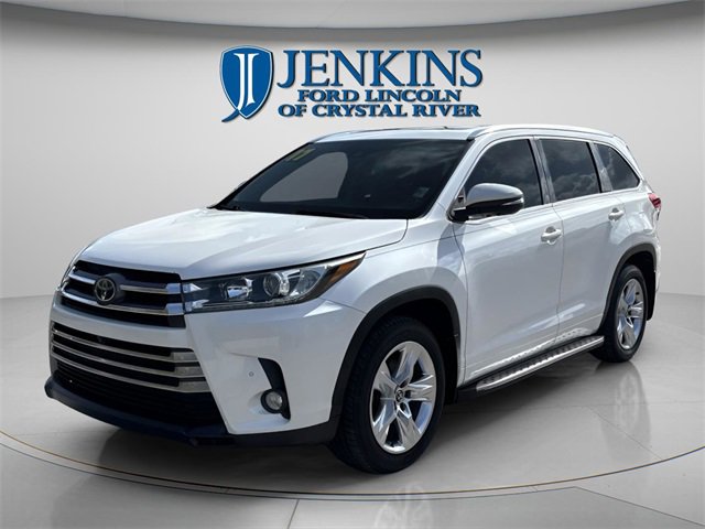 Used 2017 Toyota Highlander Limited image 15