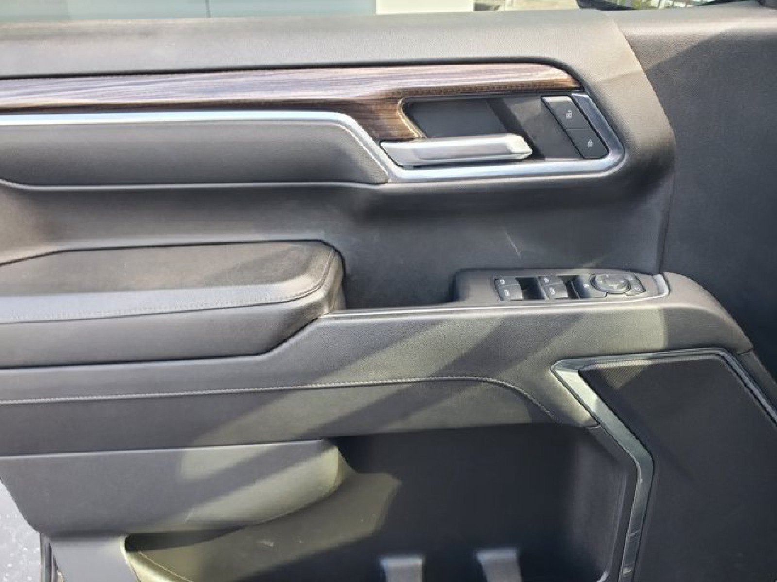 Used 2023 Chevrolet Silverado 1500 RST w/ LPO, Dark Essentials Package RWD image 12