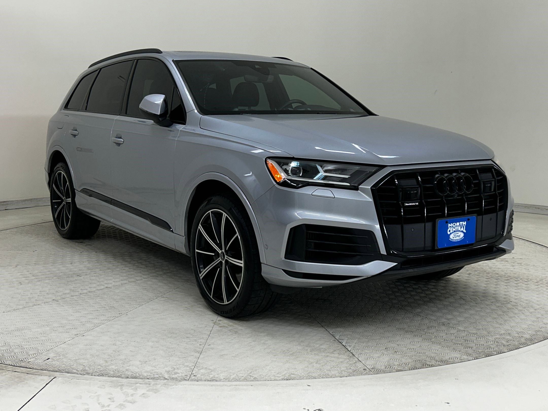 Used 2022 Audi Q7 Premium Plus image 6