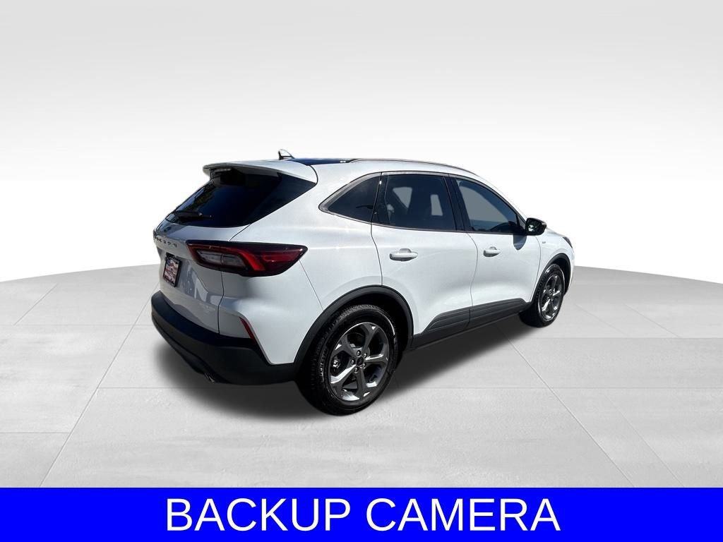 Certified 2025 Ford Escape ST-Line w/ Tech Pack #1 image 3