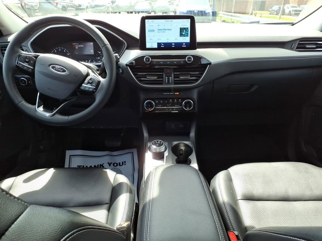 Certified 2022 Ford Escape SEL AWD/4WD image 12