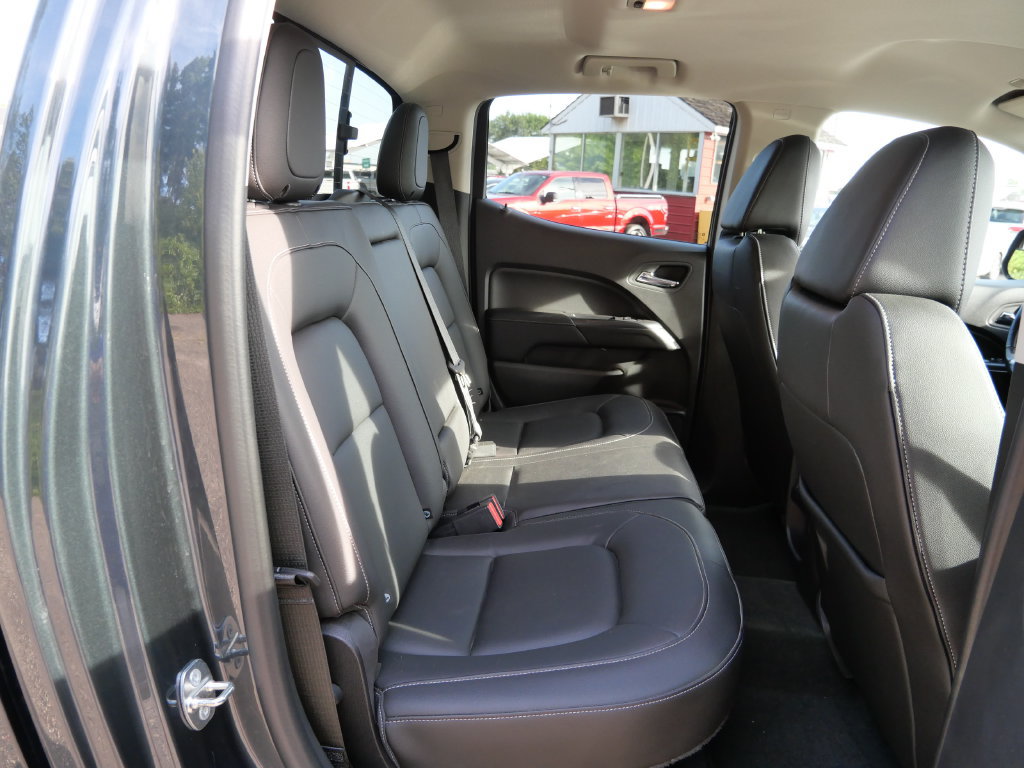 Used 2017 GMC Canyon SLT w/ Driver Alert Package AWD/4WD image 14
