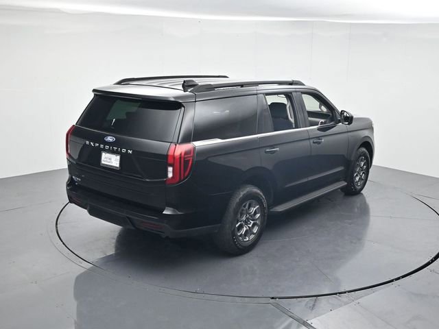 Certified 2025 Ford Expedition Active image 40