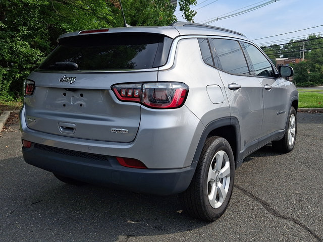 Used 2021 Jeep Compass Latitude w/ Driver Assistance Group AWD/4WD image 11