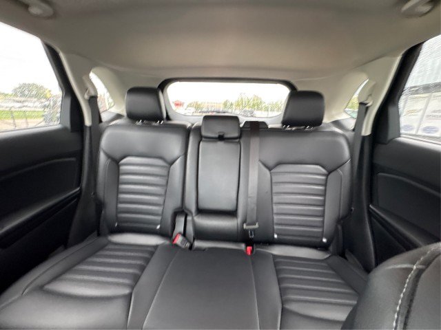 Certified 2024 Ford Edge SEL w/ Convenience Package AWD/4WD image 13