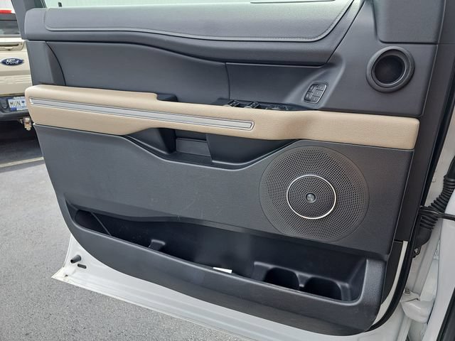 Certified 2024 Ford Expedition Limited AWD/4WD image 34