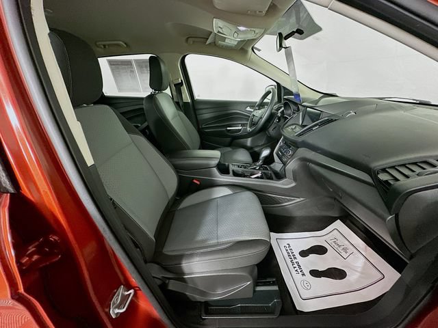 Certified 2019 Ford Escape SE AWD/4WD image 32