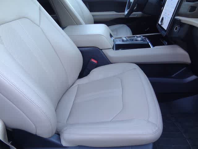 Certified 2023 Ford Expedition Limited AWD/4WD image 20