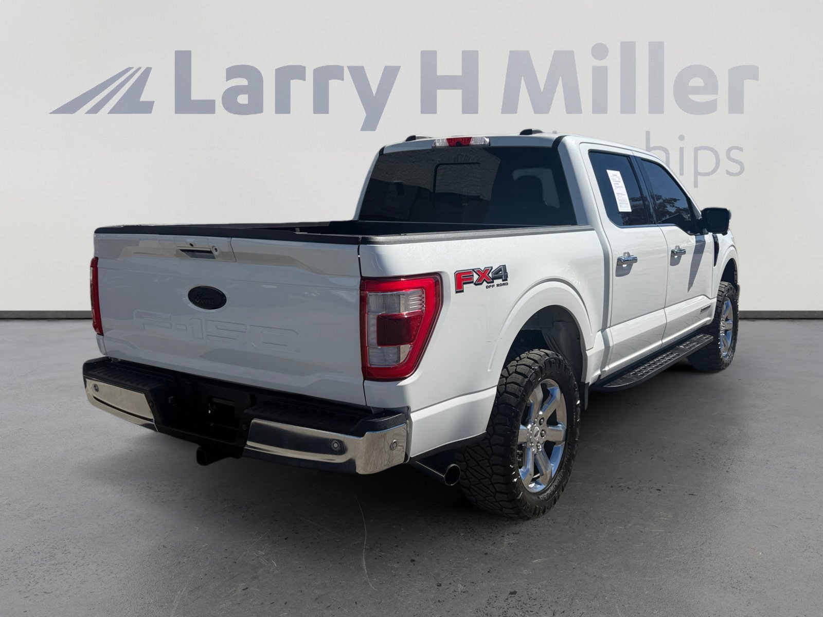 Certified 2021 Ford F150 Lariat w/ Equipment Group 502A High image 5