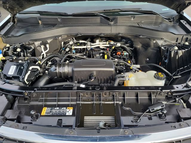 Certified 2022 Ford Explorer XLT w/ Equipment Group 202A image 26