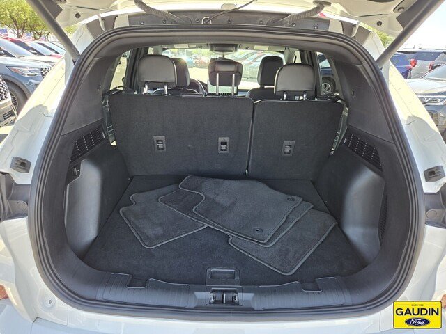 Certified 2024 Ford Escape ST-Line w/ Tech Pack #1 FWD image 14